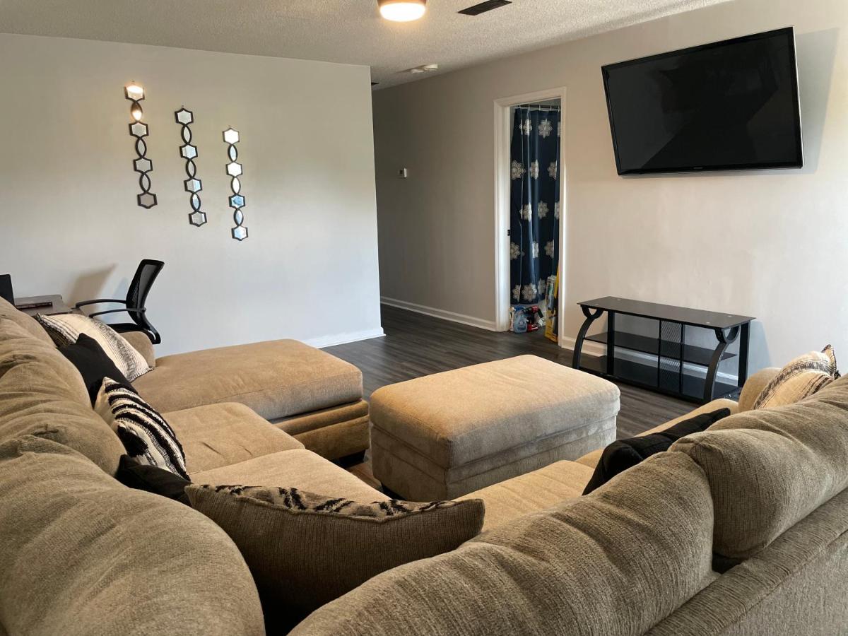Spacious 1King Bd/2Queen Bd/* 1 Mile From I-85 Lexington Ngoại thất bức ảnh