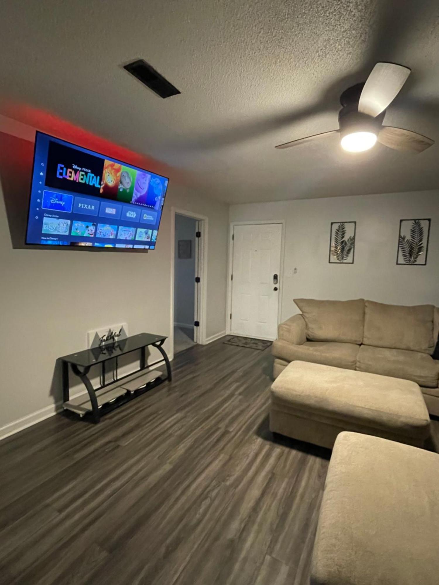Spacious 1King Bd/2Queen Bd/* 1 Mile From I-85 Lexington Ngoại thất bức ảnh