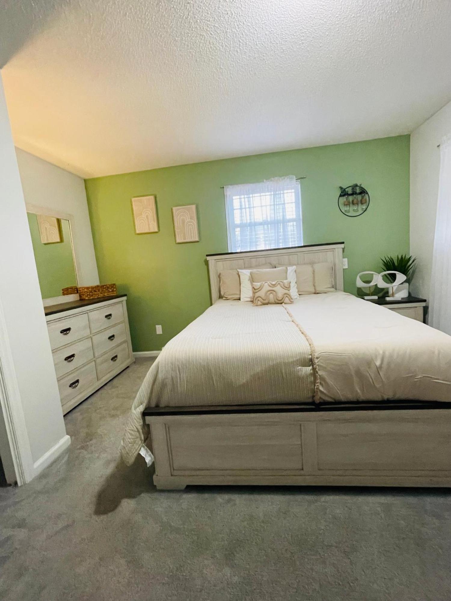 Spacious 1King Bd/2Queen Bd/* 1 Mile From I-85 Lexington Ngoại thất bức ảnh